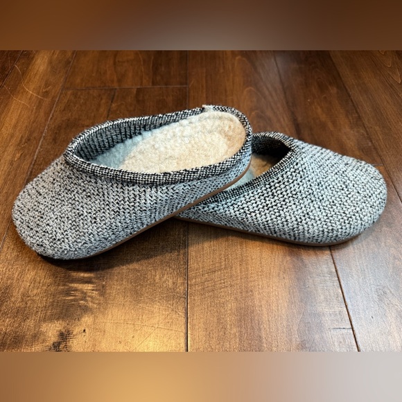 Rothy's Cozy Clog, Cookies & Cream Boucle - Picture 4 of 5